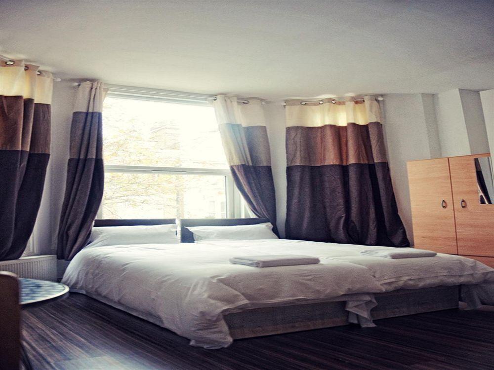 Holland Aparthotel Londres